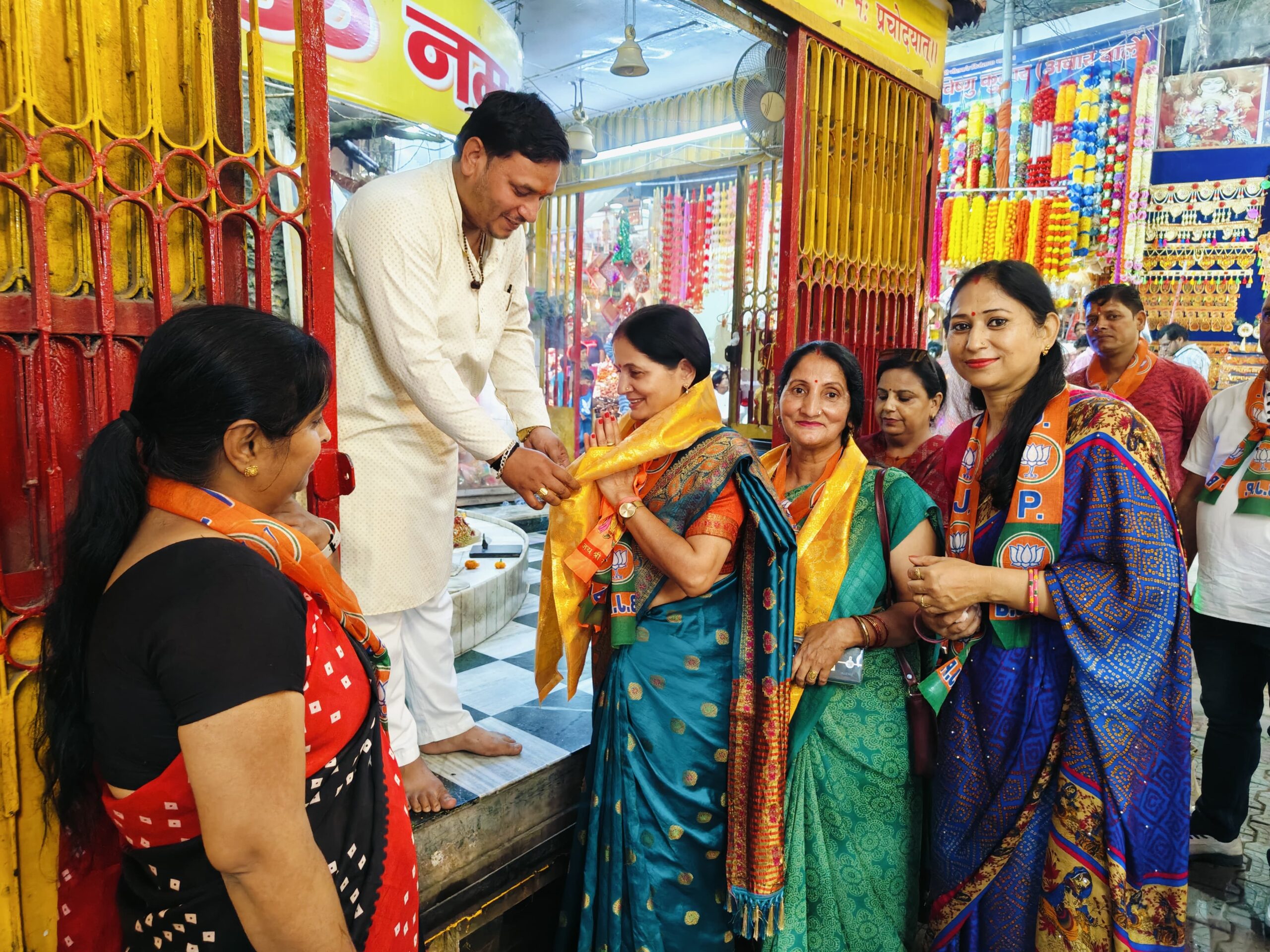 दीपावली सबके लिए खुशनुमा पर्व है, अधिक से अधिक स्वदेशी उत्पादों का प्रयाग करें- अनिता ममगाईं