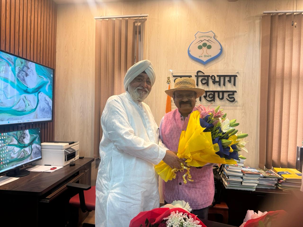 फूलों की घाटी और हेमकुंट साहिब के सतत विकास पर ट्रस्ट अध्यक्ष व समीर सिन्हा की साझा रणनीति