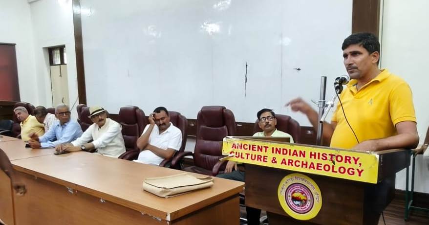 निजी स्वार्थ नहीं, राष्ट्र निर्माण है गुरुकुल का लक्ष्य