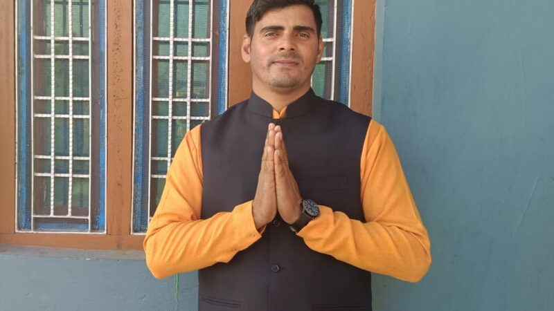 छाम गांव में बदलाव की बयार, देवाशीष रतूड़ी सर्वसम्मति से बने गांव के नायक