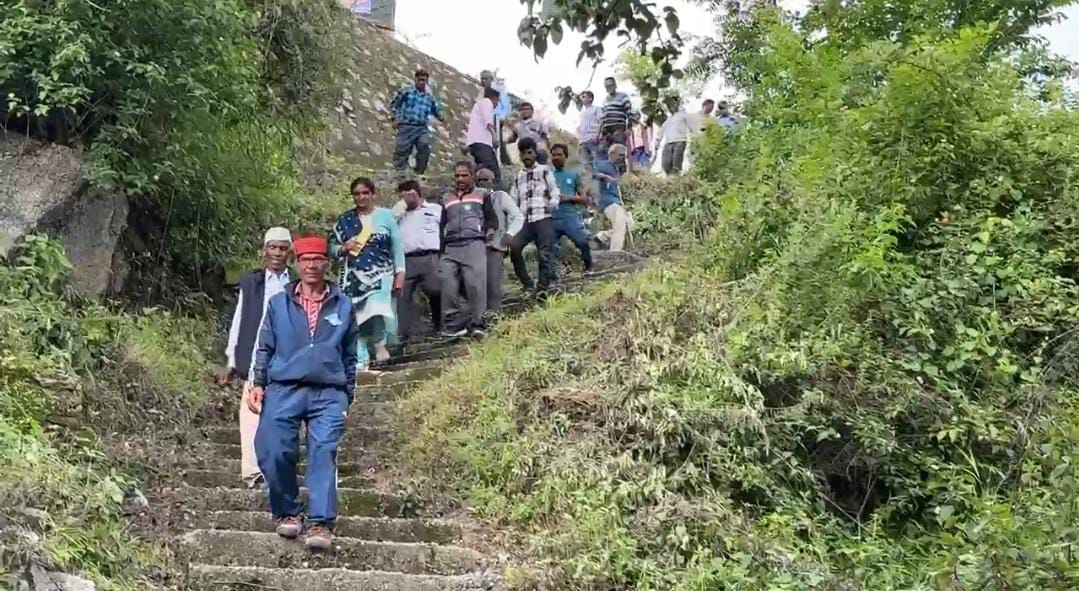 समर्थन:समर्थकों का उमड़ा जनसैलाब, बोले ग्रामीण – बसुमती ही हमारी नेता
