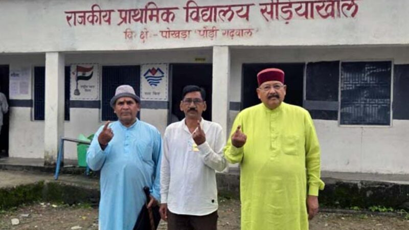 धामी का आह्वान– आपका वोट, गांव की सरकार का भविष्य
