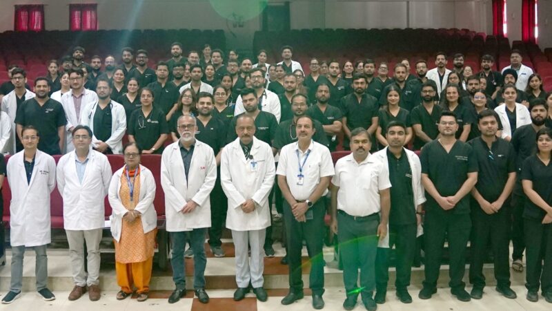 इन्दिरेश अस्पताल में हृदय रोगों पर फोकस, डॉक्टरों को मिला अत्याधुनिक ACLS-BLS प्रशिक्षण
