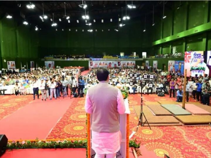 सीएम धामी ने खिलाड़ियों पर बरसाया 16 करोड़, घोषित की नई खेल योजनाएं