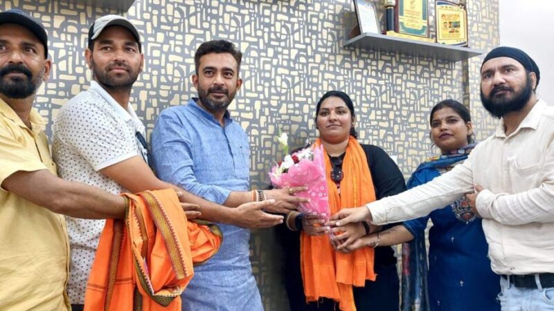 नवमनोनीत जिला महामंत्री प्रतीक कालिया ने जताया आभार, युवाओं को अवसर देने का दिया संदेश