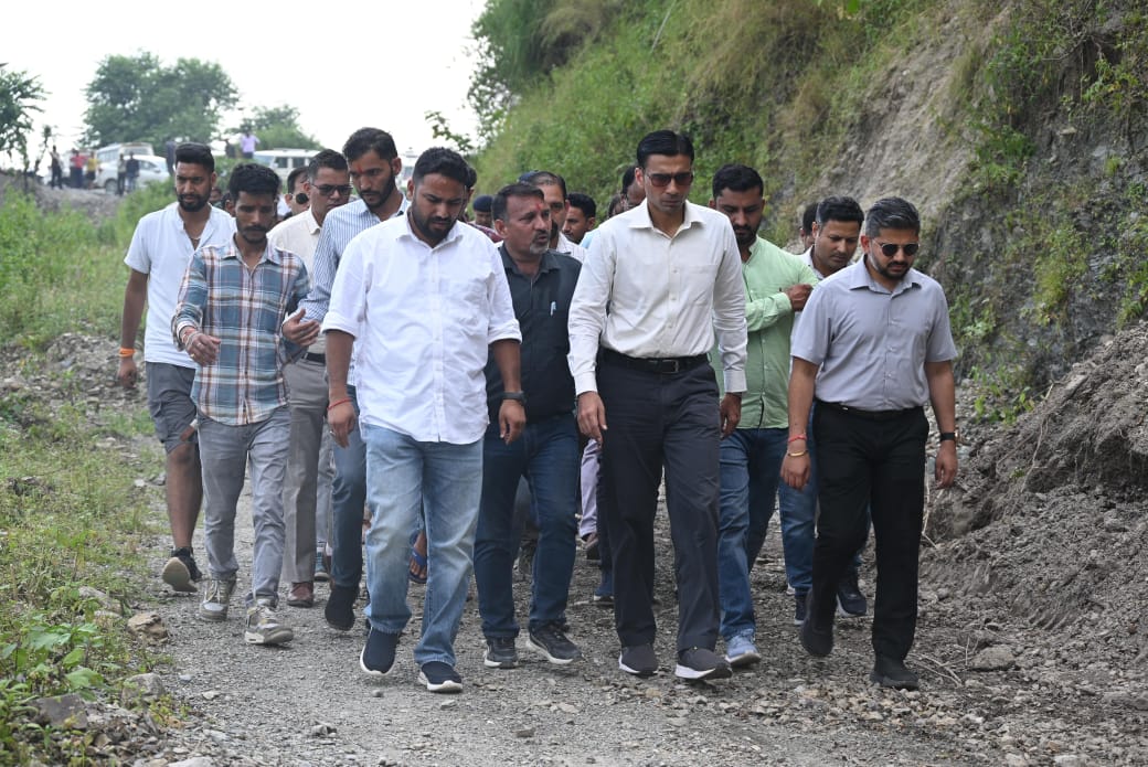 भवन, फसल और नहर क्षति का तत्काल आकलन करने के निर्देश – डीएम सविन बंसल सख्त