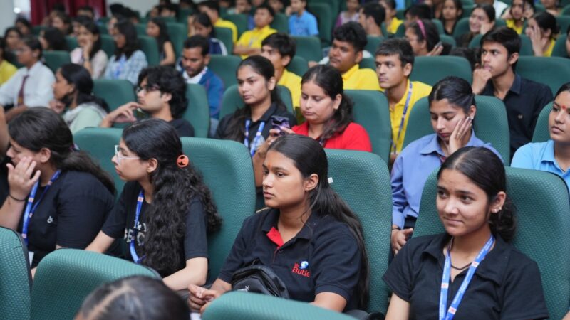 SGRRU में एनएसएस स्थापना दिवस पर छाया सांस्कृतिक रंग, बढ़ी उत्सव की शोभा