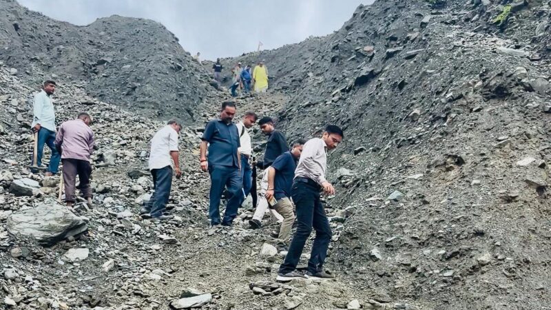 11 जुलाई के निरीक्षण का परिणाम — बटोली में अब राहत से राहत तक पहुंचा प्रशासन