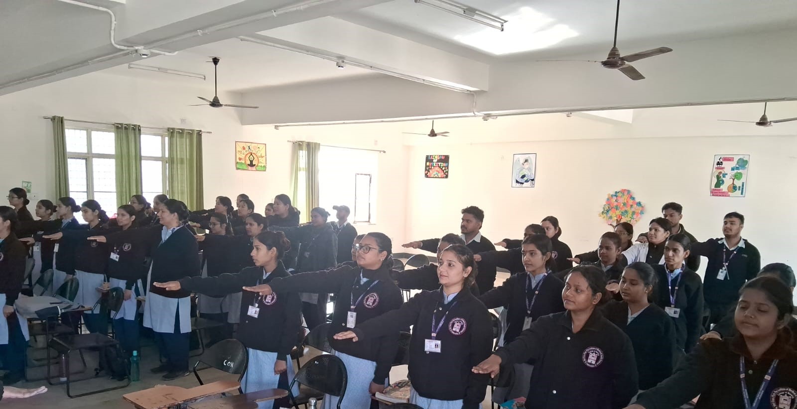 SGRRU में हुआ भव्य आयोजन—संविधान की प्रस्तावना के साथ छात्रों ने लिया एकता व अखंडता का संकल्प