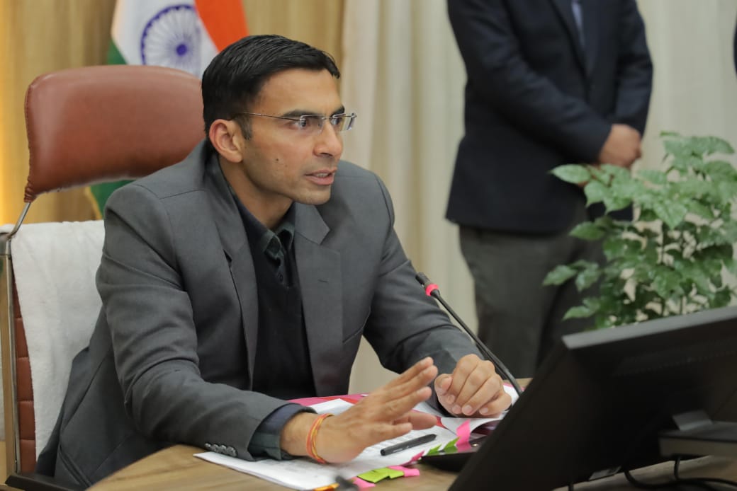 लाखामण्डल प्रकरण में डीएम सविन बंसल का कड़ा रुख, तहसीलदार को सौंपी गई विस्तृत जांच