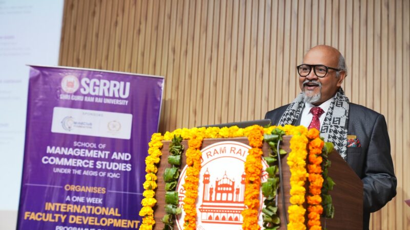 वैश्विक प्रकाशन मानकों और अनुसंधान नैतिकता पर एसजीआरआरयू में विशेषज्ञों का मार्गदर्शन