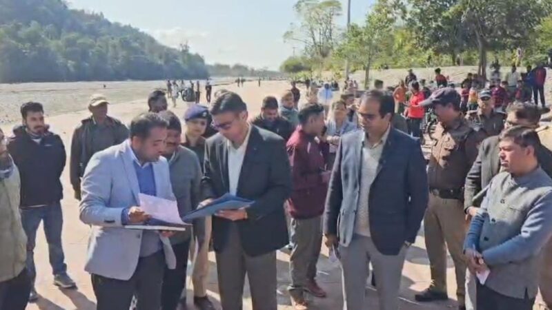 गंगा संरक्षण में हर संभव प्रयास, सभी नालों को टैप करने की रिपोर्ट मांगी