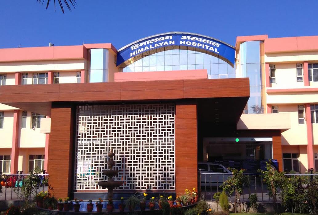 हिमालयन अस्पताल ने राज्य में उपलब्ध कराई उच्च तकनीक बोन मैरो ट्रांसप्लांट सुविधा