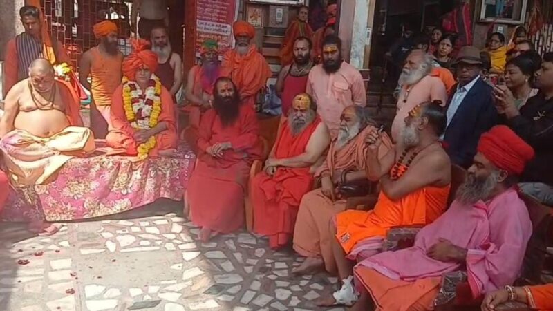 महंत रविंद्र पुरी का संदेश – परंपरा से जुड़ें, प्रकृति का सम्मान करें