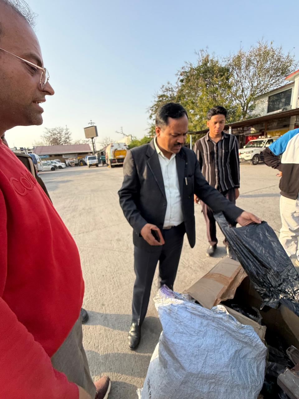 निगम ऋषिकेश का प्लास्टिक मुक्त शहर अभियान तेज, 35 चालान से मचा हड़कंप