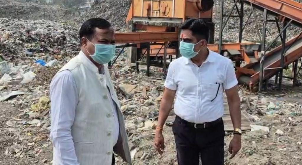 गोविंद नगर डंपिंग ग्राउंड पर एक्शन प्लान—महापौर शंभू पासवान और आयुक्त गोपाल राम बिनवाल ने दी बड़ी राहत की घोषणा