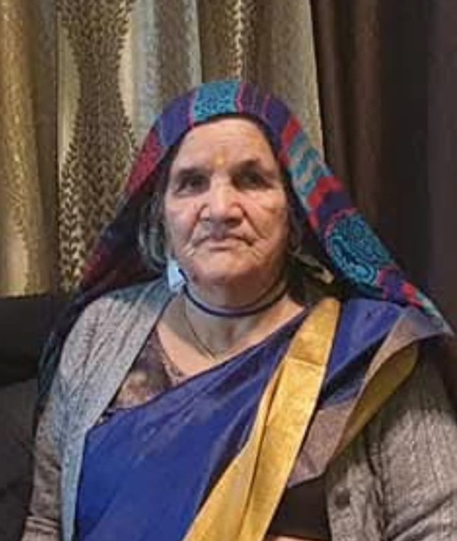 बीकेटीसी मीडिया प्रभारी डॉ. हरीश गौड़ की माता को नम आंखों से अंतिम विदाई