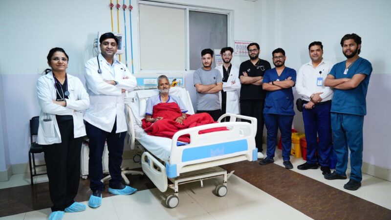 इंदिरेश अस्पताल में चमत्कारी इलाज, बिना ओपन हार्ट सर्जरी सफल ऑपरेशन