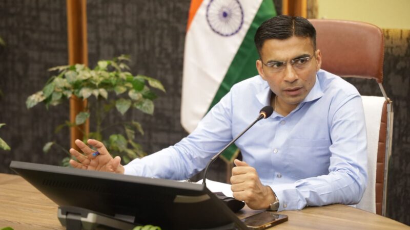 रातभर डीजे और गैरकानूनी गतिविधियों के अड्डे बने होमस्टे पर जिला प्रशासन का ऑपरेशन सफाई