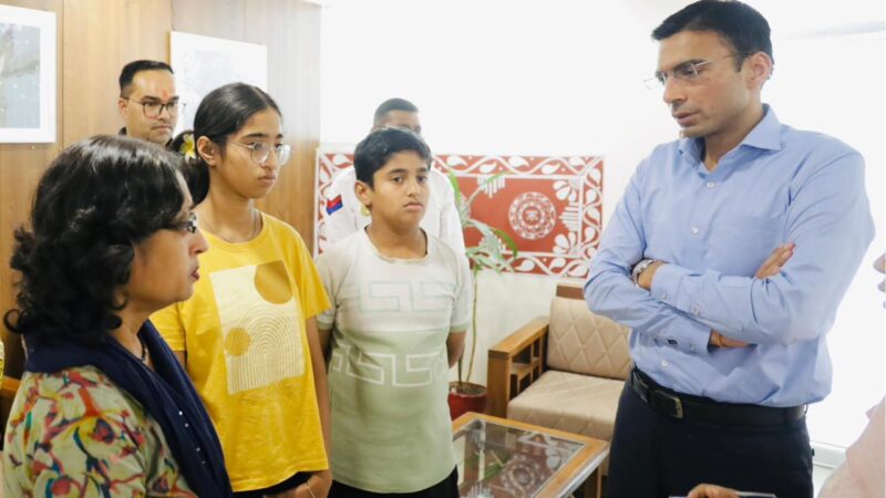 जब प्रशासन बना परिवार का संबल: DM सविन बंसल के निर्देश पर सुनीता के घर लौटी उम्मीद
