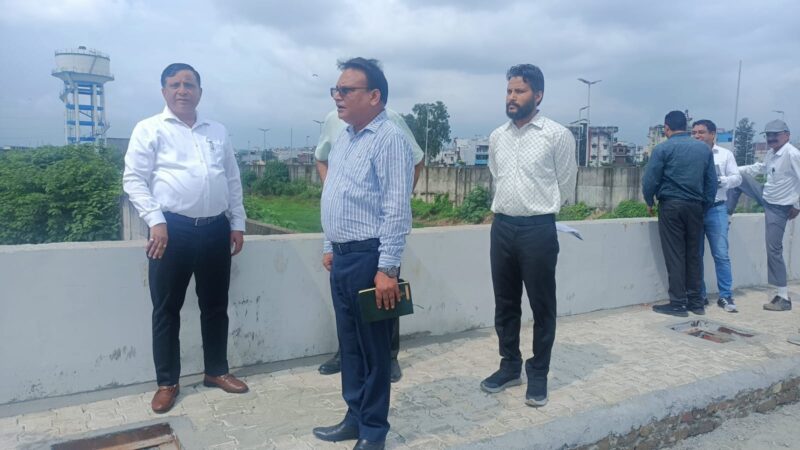 चमोली और बीडी तिवारी ने संभाली आढ़त बाजार की कमान, पार्किंग-यातायात व्यवस्था पर भी फोकस