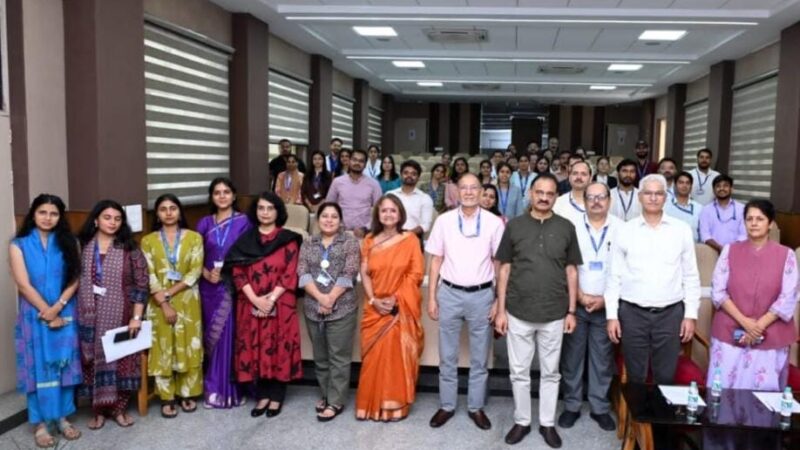 हिम्स में इंटीग्रेटिव मेडिसिन पर मंथन, आधुनिक विज्ञान के साथ योग को जोड़ने की पहल
