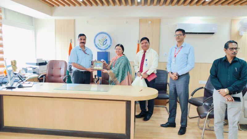 एसजीआरआर विश्वविद्यालय और सीसीआरएच मिलकर बढ़ाएंगे वैज्ञानिक अनुसंधान का दायरा, प्रशिक्षण और शोध को मिलेगी गति