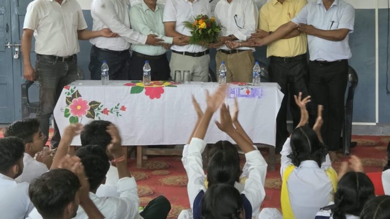 मोबाइल की लत से बचें बच्चे, आंखों और स्वास्थ्य का रखें ख्याल : डॉ. राजे नेगी