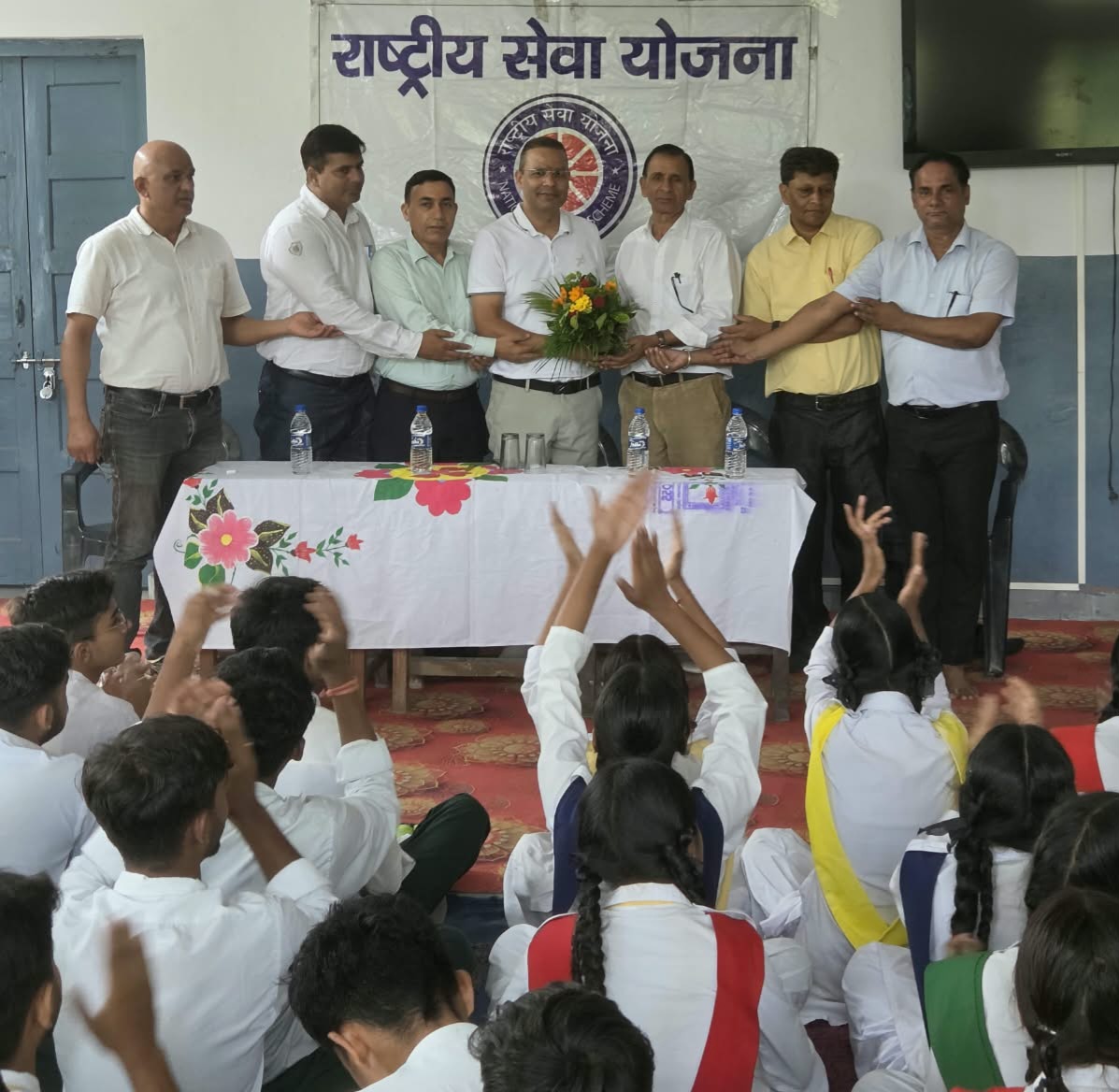 मोबाइल की लत से बचें बच्चे, आंखों और स्वास्थ्य का रखें ख्याल : डॉ. राजे नेगी