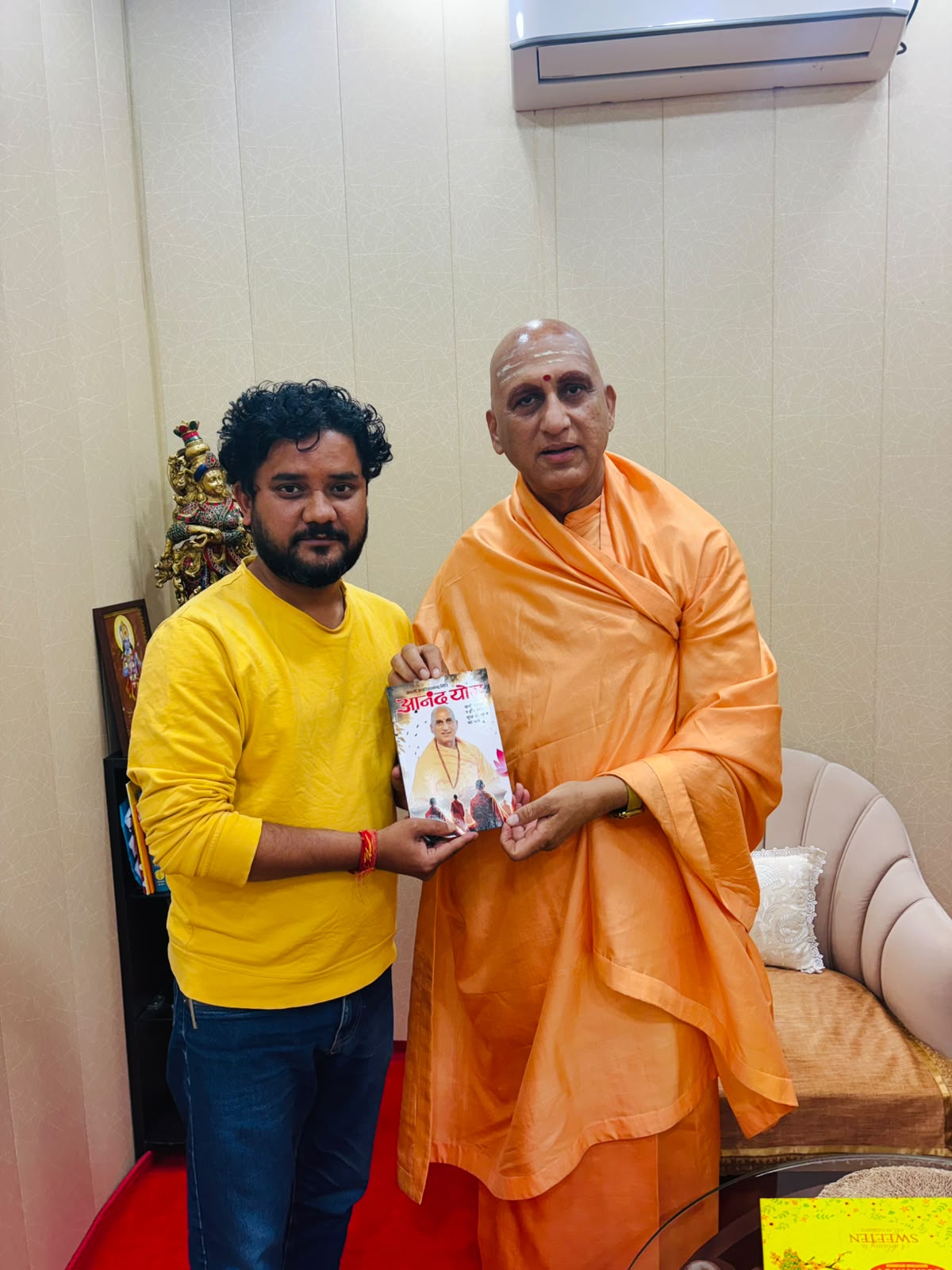 सनातन परंपराओं के संरक्षण और नई पीढ़ी तक संस्कार पहुंचाने पर जोर, जिला महामंत्री कौशल बिजलवान ने लिया संतों का आशीर्वाद